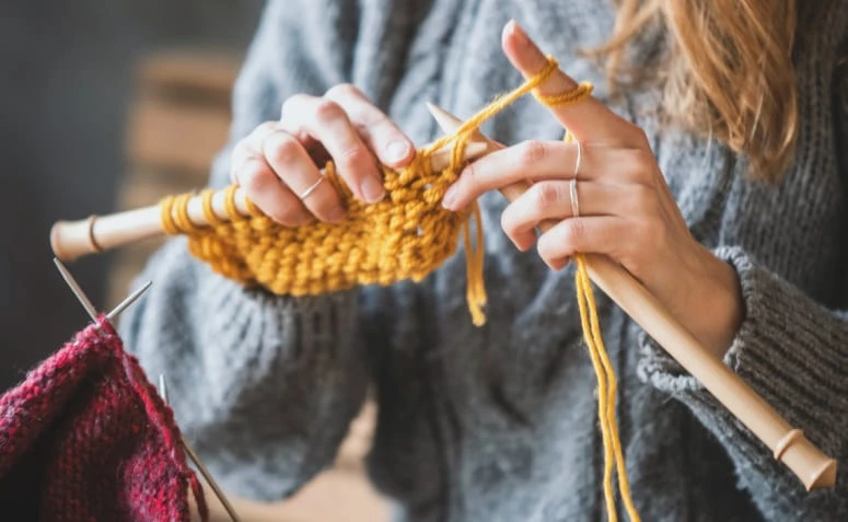 뜨개질 방법: 뜨개질을 시작하기 위해 알아야 할 모든 것