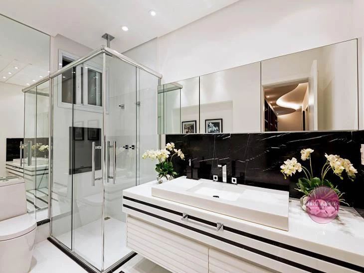 Црно-бело купатило: стил и елеганција у две боје