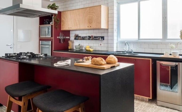40 punaista ja mustaa keittiöideaa huoneen värittämiseen