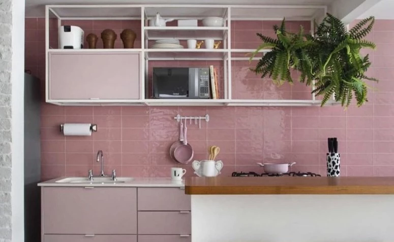 60 дизайнов розовых кухонь, от которых можно вздохнуть с восторгом