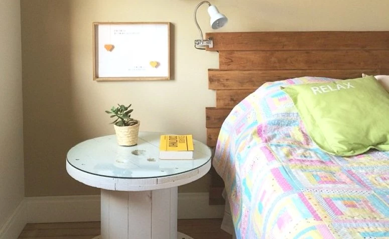 Puinen kiekko: 30 ideoita ja tutorials luoda tyylikkäitä huonekaluja