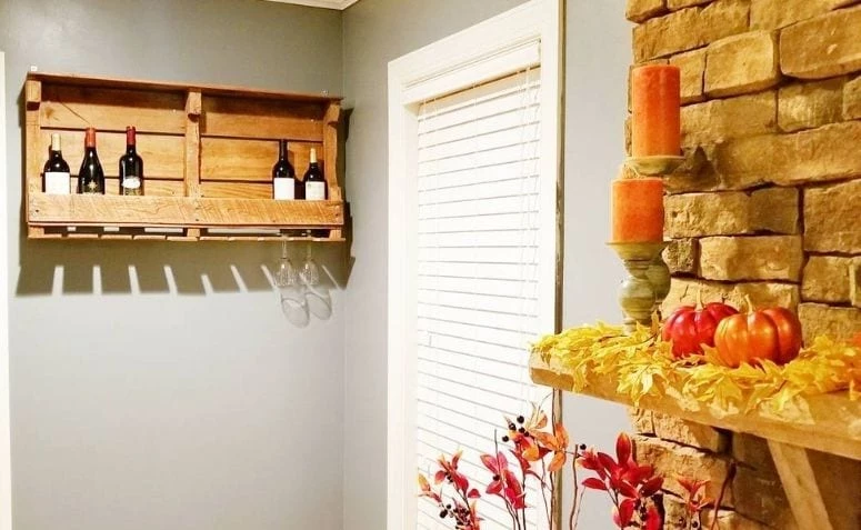 How to make a charming pallet cellar and use it at home