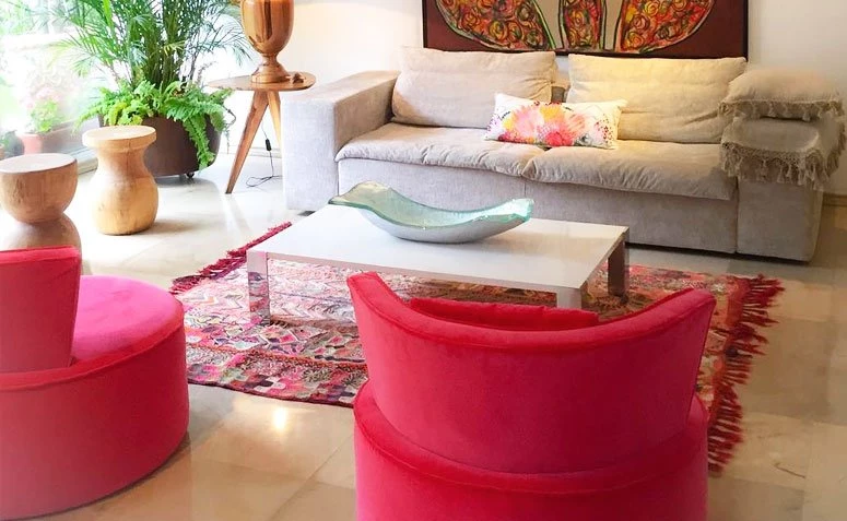 Fuksija: 60 netikėtų idėjų, kaip dekoruoti namus šia spalva