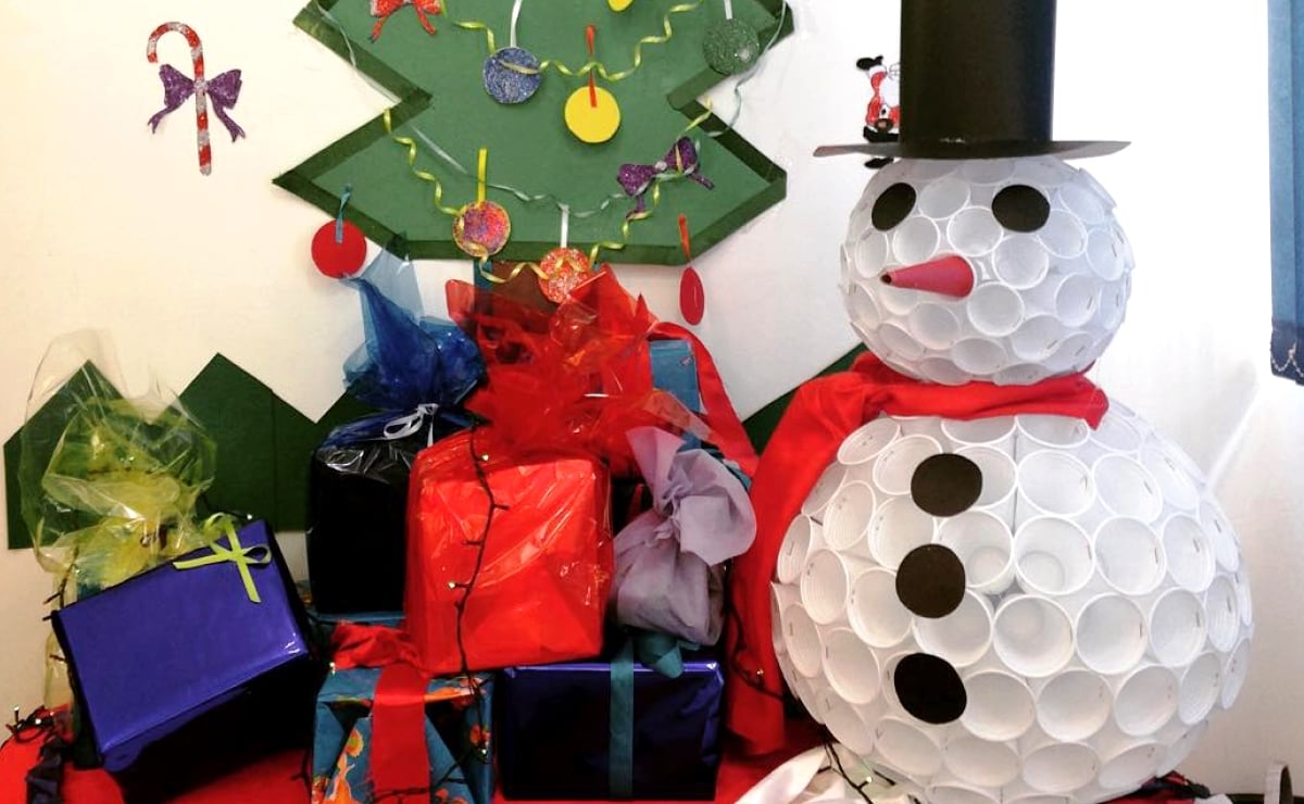 20 modèles de gobelets de bonhomme de neige pour décorer votre Noël