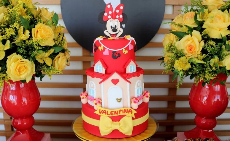 Η τούρτα της Minnie: 95 όμορφες ιδέες και σεμινάρια για να τελειοποιήσετε το χαριτωμένο
