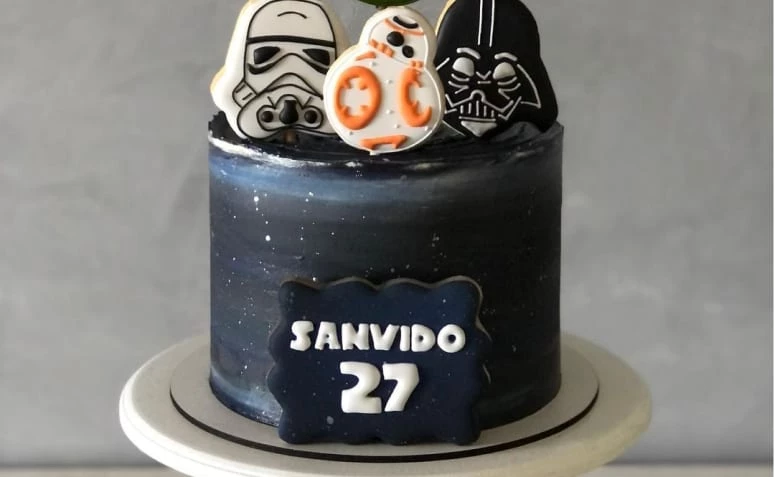 Filmin gerçek hayranları için 70 Star Wars pastası fikri