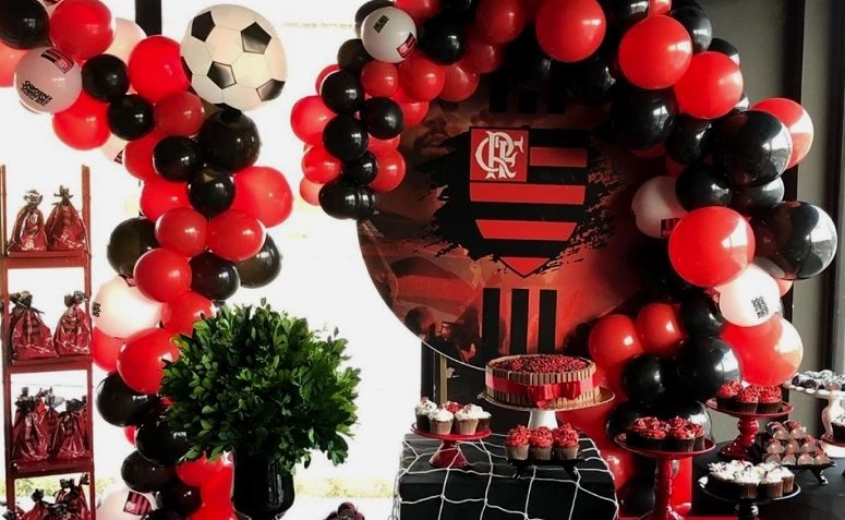 Flamengo Party. 50 գաղափար նրանց համար, ովքեր սրտով կարմիր-սև են
