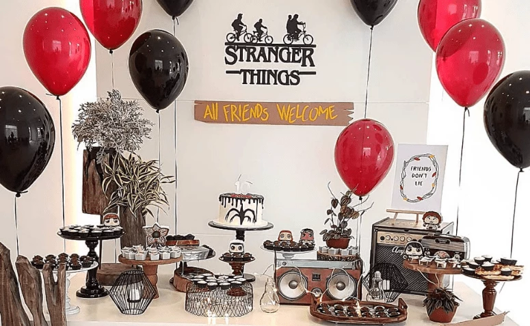 Stranger Things partisi: Başka bir boyuttan bir kutlama için 35 fikir