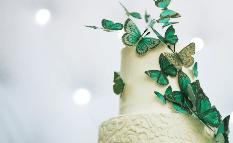 60 зашеметяващи дизайна на торти с пеперуди