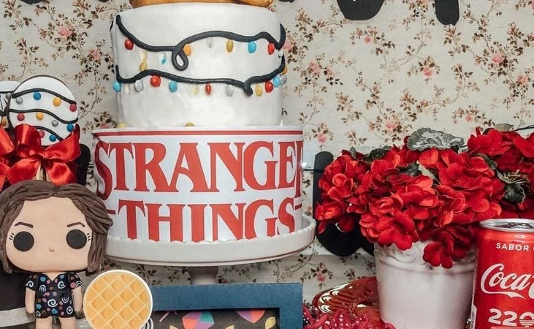 Stranger Things Cake: 40 modelên wekî rêzê nebawer