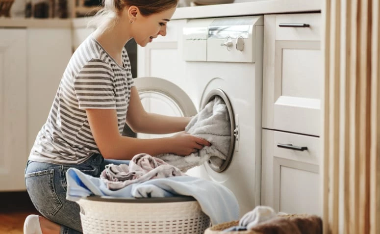 Cách giặt quần áo: xem mẹo quý và không thể thiếu