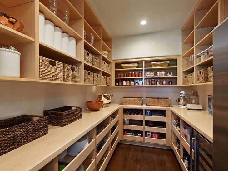 学习如何组织你的储藏室并保持其整洁