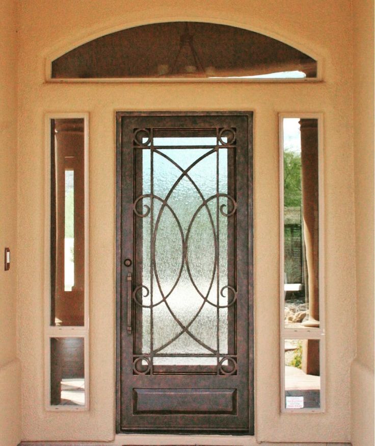 Pintu besi: 80 inspirasi pintu yang menggabungkan moden dan desa
