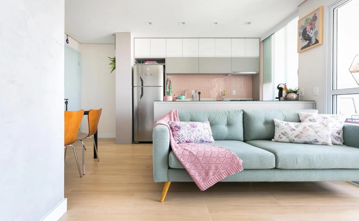 Diajar kumaha milih warna sofa idéal pikeun ruang tamu anjeun